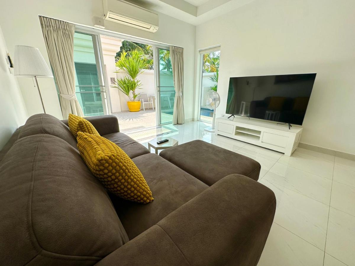 View Talay - Luxury, 2 Bedroom - Private Pool Villa, 500m From - Vtv 45 Villa